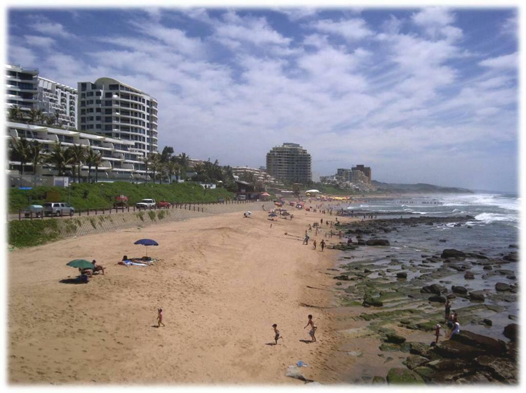 Beachfront Luxury @ Umhlanga Дурбан Екстер'єр фото